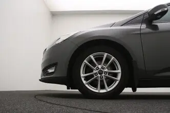 Ford Focus, 1.6, 92 kW, bensiin, manuaal, esivedu