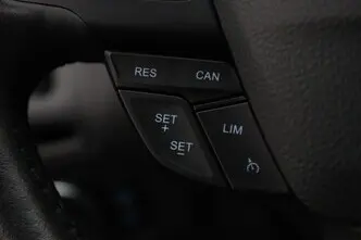 Ford Focus, 1.6, 92 kW, bensiin, manuaal, esivedu