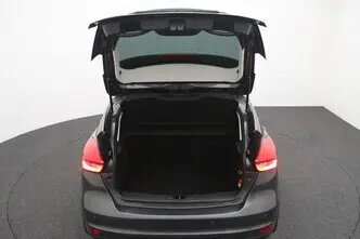 Ford Focus, 1.6, 92 kW, bensiin, manuaal, esivedu