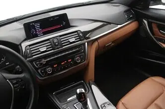 BMW 320, 2.0, 135 kW, petrol, automatic, rear-wheel drive