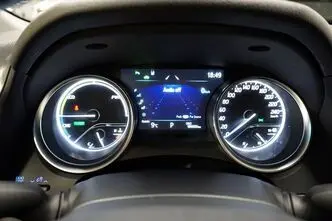 Toyota Camry, 2.5, 131 kW, hübriid, automaat, esivedu