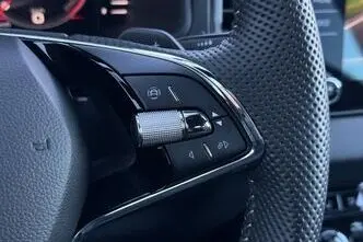 Škoda Karoq, 1.5, 110 kW, petrol, automatic, front-wheel drive