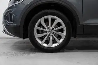 Volkswagen T-Roc, 1.5, 110 kW, bensiin, automaat, esivedu