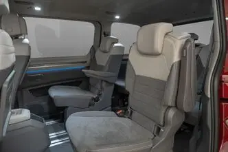 Volkswagen Multivan, 1.5, 130 kW, pistikhübriid, automaat, nelikvedu