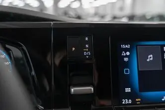 Volkswagen Multivan, 1.5, 130 kW, pistikhübriid, automaat, nelikvedu