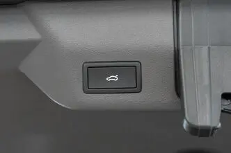 Volkswagen Multivan, 1.5, 130 kW, pistikhübriid, automaat, nelikvedu