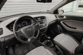 Hyundai i20, 1.2, 55 kW, bensiin, manuaal, esivedu