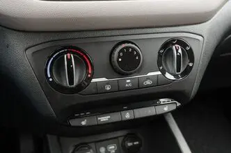 Hyundai i20, 1.2, 55 kW, bensiin, manuaal, esivedu