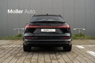 Audi e-tron, 370 kW, elekter, automaat, nelikvedu