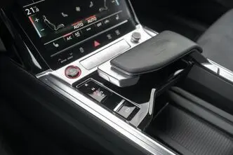 Audi e-tron, 370 kW, elekter, automaat, nelikvedu