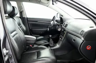 Toyota Avensis, 2.2, 130 kW, diisel, manuaal, esivedu