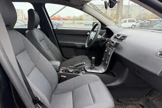 Volvo V50, 1.6, 80 kW, diesel, manual, front-wheel drive