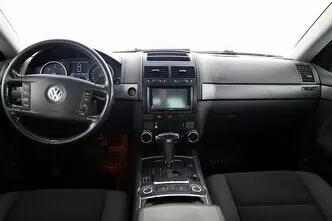 Volkswagen Touareg, 2.5, 128 kW, diesel, automatic, four-wheel drive