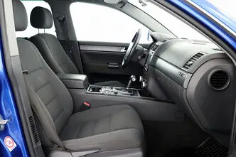 Volkswagen Touareg, 2.5, 128 kW, diesel, automatic, four-wheel drive