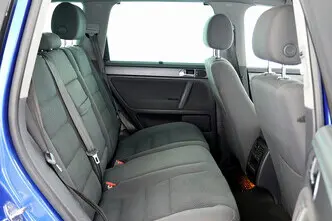 Volkswagen Touareg, 2.5, 128 kW, diesel, automatic, four-wheel drive