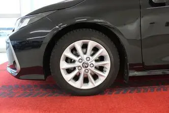 Toyota Corolla, 1.5, 92 kW, bensiin, automaat, esivedu