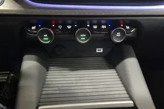 Citroën C5 X, 1.6, 165 kW, pistikhübriid, automaat, esivedu