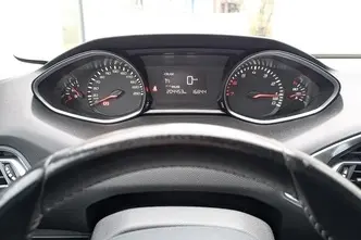 Peugeot 308, 1.2, 81 kW, petrol, manual, front-wheel drive