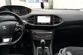 Peugeot 308, 1.2, 81 kW, petrol, manual, front-wheel drive