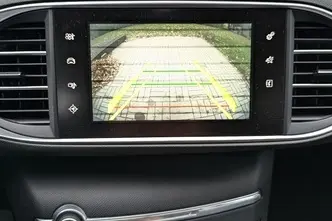 Peugeot 308, 1.2, 81 kW, petrol, manual, front-wheel drive