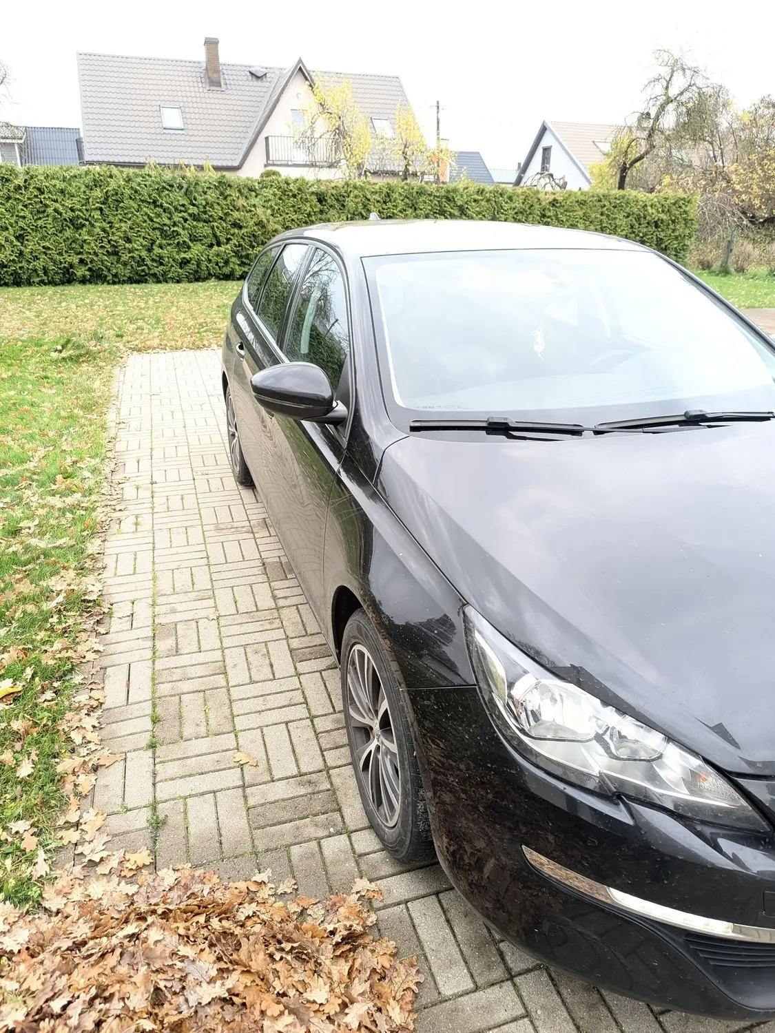Peugeot 308, 1.2, 81 kW, petrol, manual, front-wheel drive
