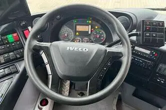 Iveco Crossway LE 4x2, 210 kW, diesel, automatic