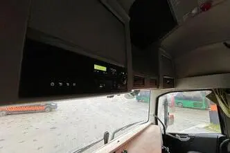 Volvo FH 16 750 6x4, 551 kW, дизель, автомат