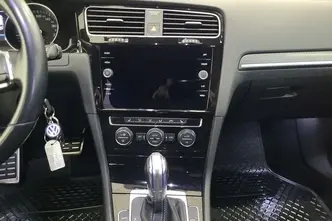 Volkswagen Golf, 1.4, 150 kW, pistikhübriid, automaat, esivedu