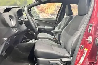 Toyota Yaris, 1.5, 54 kW, hybrid, automatic, front-wheel drive