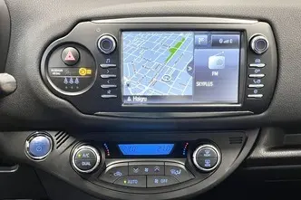 Toyota Yaris, 1.5, 54 kW, hybrid, automatic, front-wheel drive