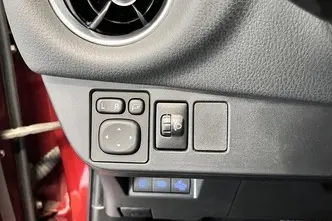 Toyota Yaris, 1.5, 54 kW, hybrid, automatic, front-wheel drive