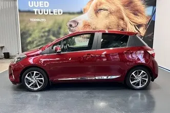 Toyota Yaris, 1.5, 54 kW, hybrid, automatic, front-wheel drive