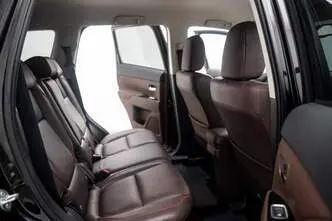 Mitsubishi Outlander, 2.0, 149 kW, automatic, four-wheel drive