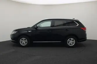 Mitsubishi Outlander, 2.0, 89 kW, plug-in hybrid, automatic, four-wheel drive
