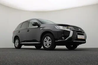 Mitsubishi Outlander, 2.0, 89 kW, plug-in hybrid, automatic, four-wheel drive