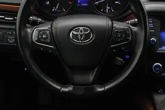 Toyota Avensis, 1.8, 108 kW, petrol, automatic, front-wheel drive