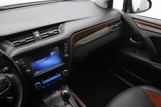 Toyota Avensis, 1.8, 108 kW, petrol, automatic, front-wheel drive