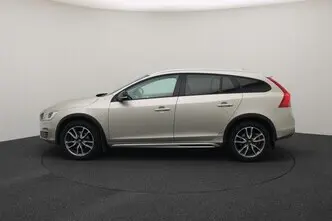 Volvo V60 Cross Country, 2.4, 140 kW, diesel, automatic, four-wheel drive