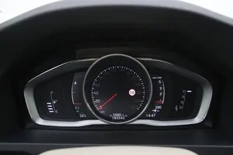 Volvo V60 Cross Country, 2.4, 140 kW, diesel, automatic, four-wheel drive