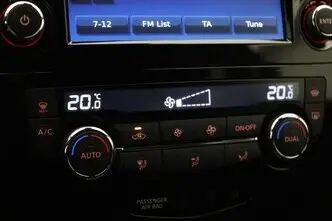 Nissan Qashqai, 1.2, 85 kW, petrol, automatic, front-wheel drive