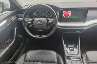 Škoda Octavia, 1.5, 110 kW, hybrid, automatic, front-wheel drive