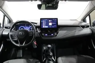 Toyota Corolla, 1.5, 92 kW, petrol, manual, front-wheel drive