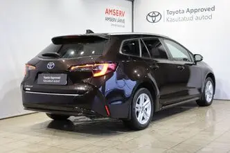 Toyota Corolla, 1.8, 72 kW, hybrid, automatic, front-wheel drive