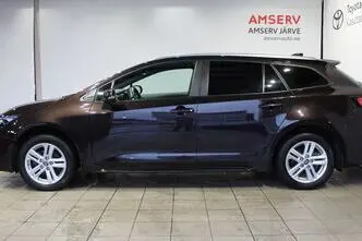 Toyota Corolla, 1.8, 72 kW, hybrid, automatic, front-wheel drive