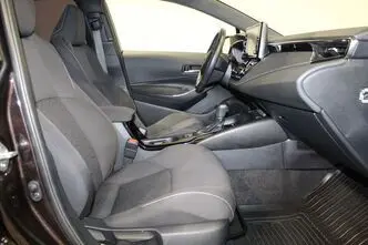 Toyota Corolla, 1.8, 72 kW, hybrid, automatic, front-wheel drive