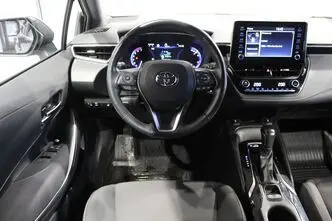 Toyota Corolla, 1.8, 72 kW, hybrid, automatic, front-wheel drive