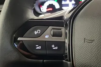 Peugeot 208, 1.2, 74 kW, petrol, automatic, front-wheel drive