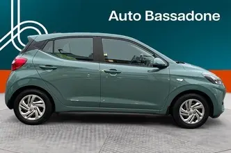 Hyundai i10, 1.0, 46 kW, petrol, manual, front-wheel drive