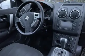 Nissan Qashqai+2, 2.0, 110 kW, dīzelis, automātiskā, pilnpiedziņa
