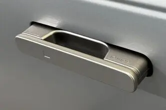 Hyundai, 320 kW, elektrība, automātiskā, pilnpiedziņa